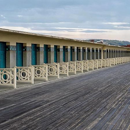 Studio En Rez De Jardin Deauville Centre Et Plage מראה חיצוני תמונה